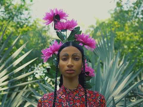 A THOUSAND FLOWERS | 2022